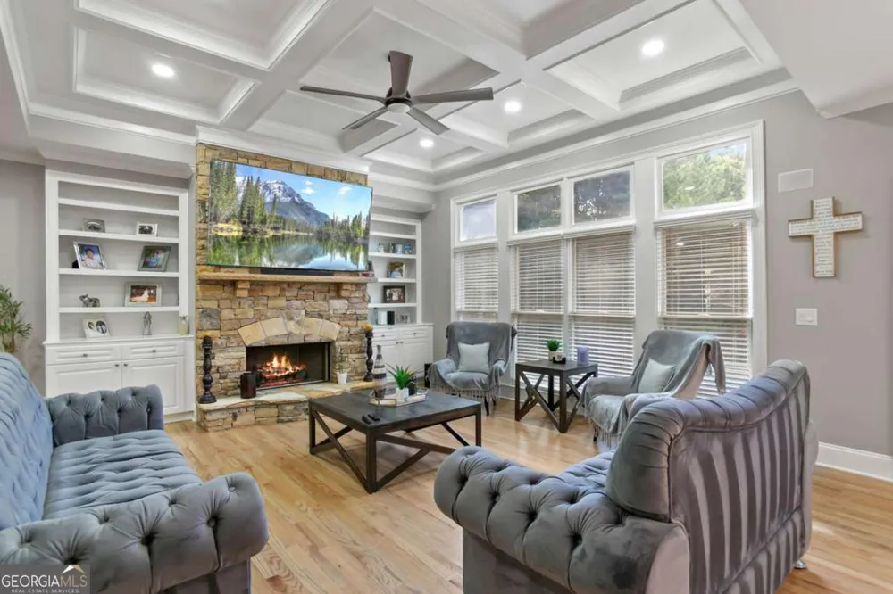 307 Tall Pines CT Canton, GA 30114