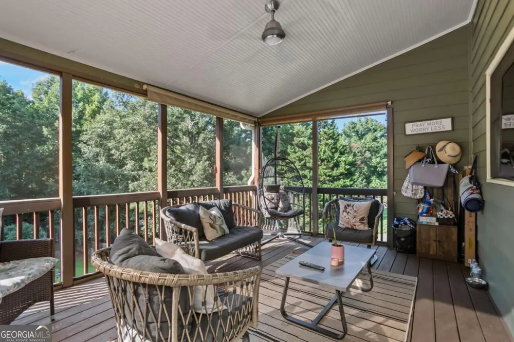307 Tall Pines CT Canton, GA 30114