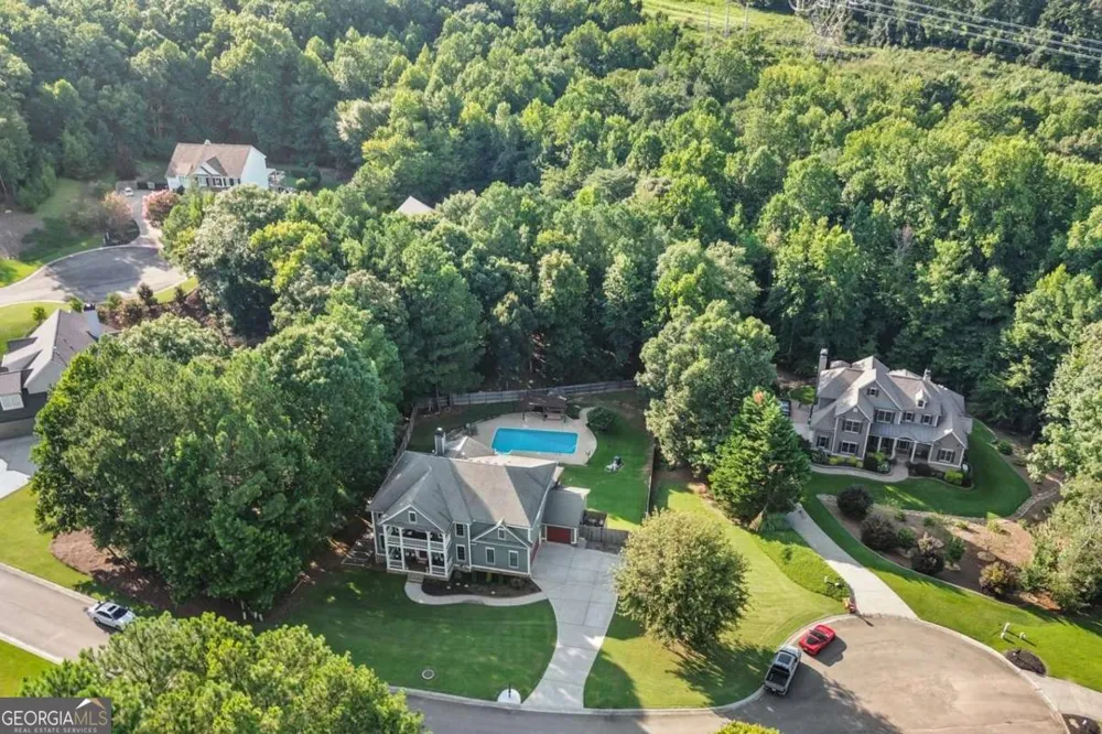 307 Tall Pines CT Canton, GA 30114