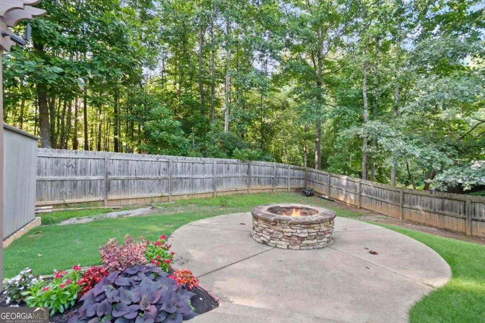 307 Tall Pines CT Canton, GA 30114