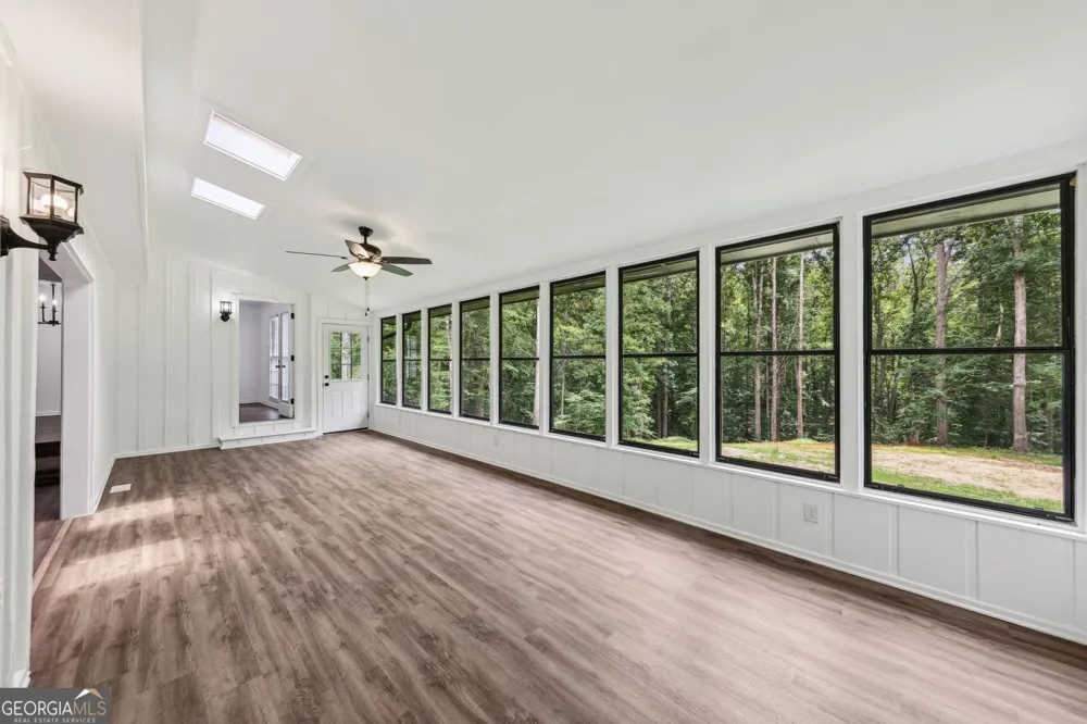 2725 Glendale DR NE Conyers, GA 30013