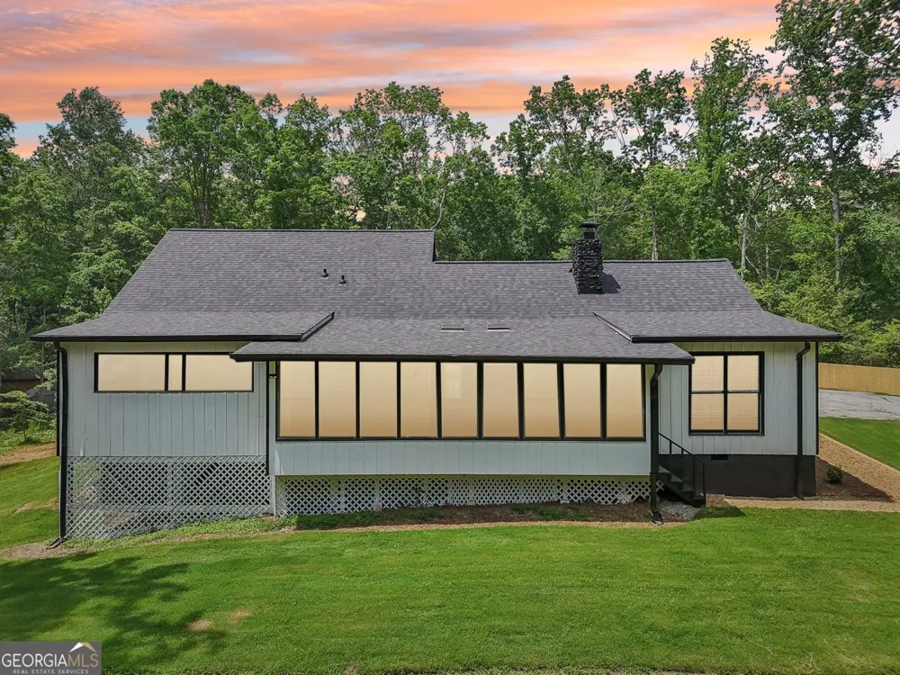 2725 Glendale DR NE Conyers, GA 30013