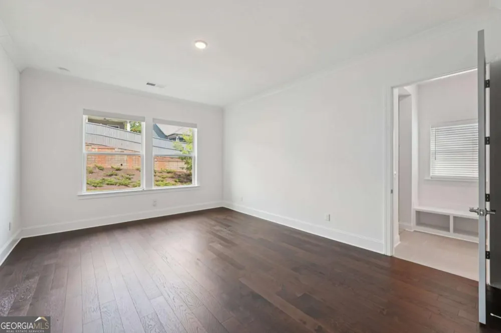 716 Elizabeth TRL Woodstock, GA 30189