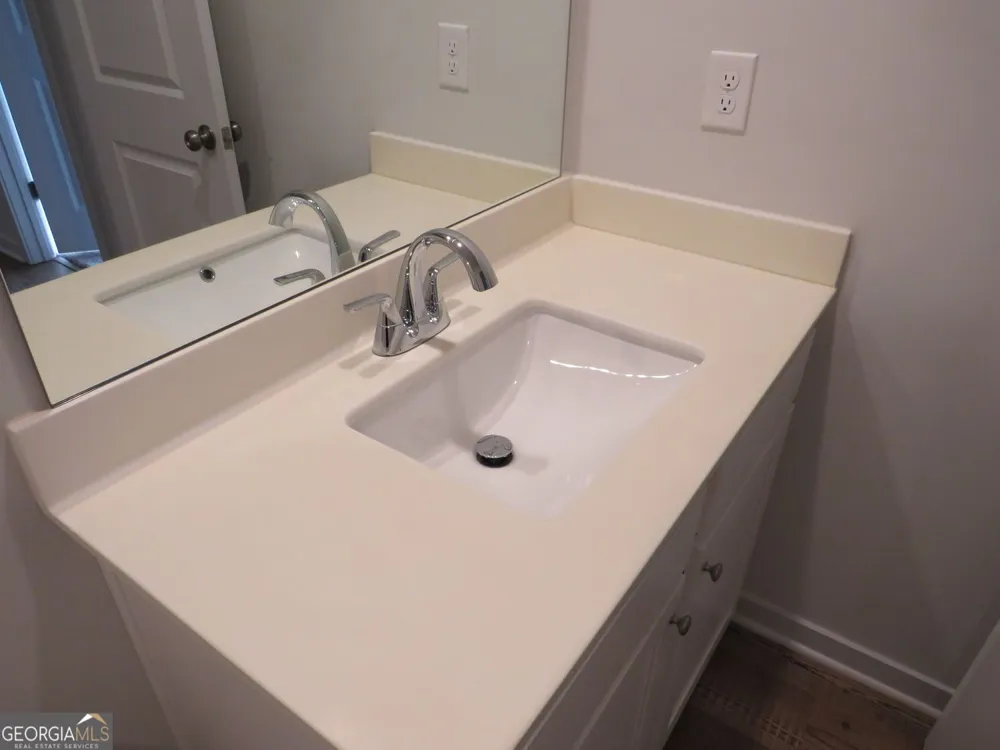 7424 Quinn Place Flowery Branch, GA 30542