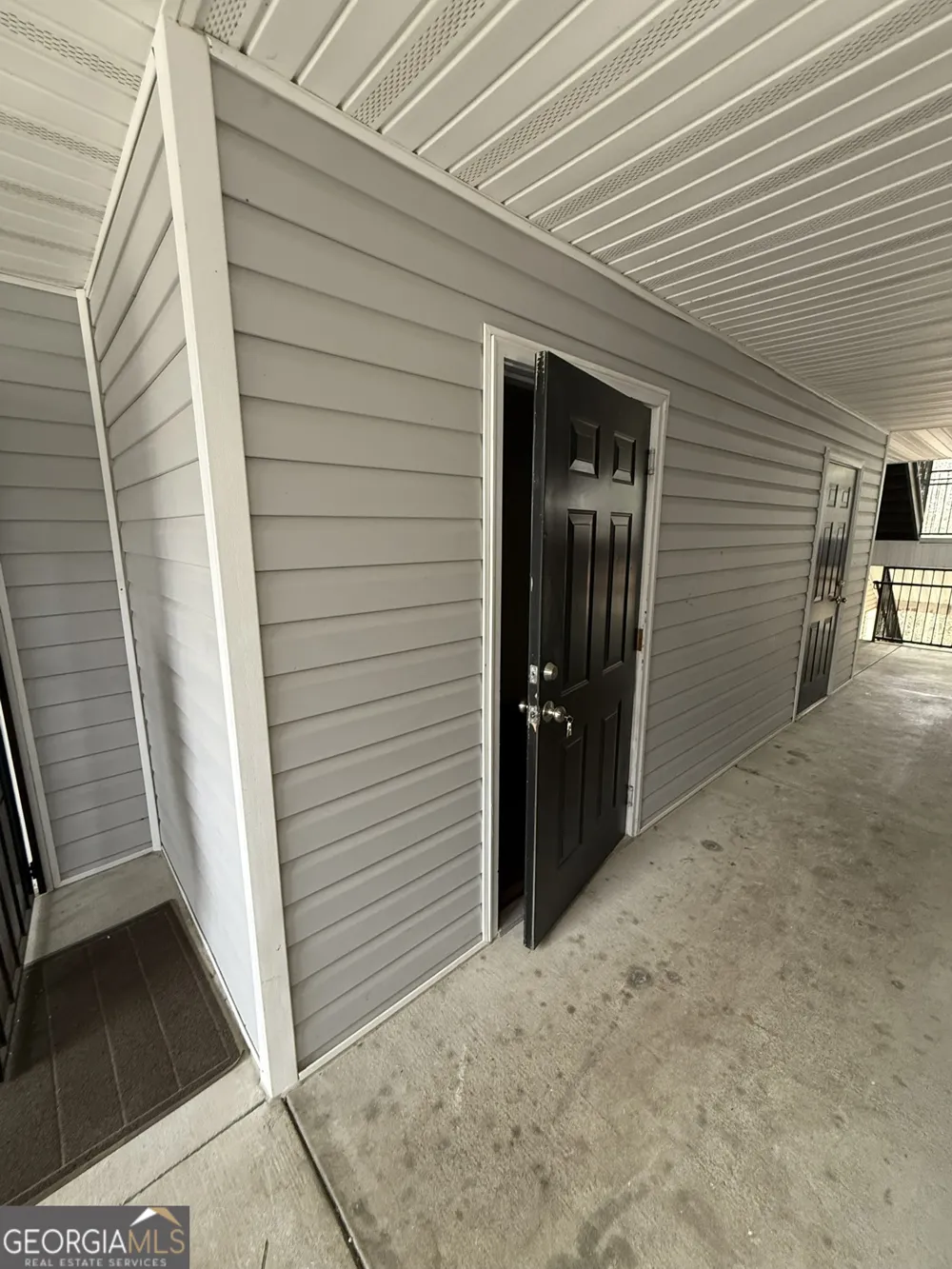 10201 Fairington Ridge CIR Lithonia, GA 30038