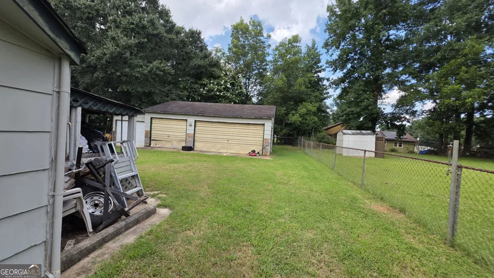 1566 Flicker RD Jonesboro, GA 30238