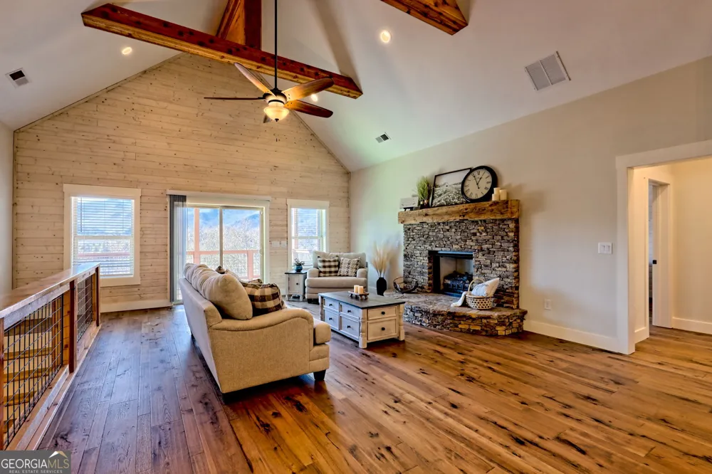 438 Mill Ridge RD Hiawassee, GA 30546