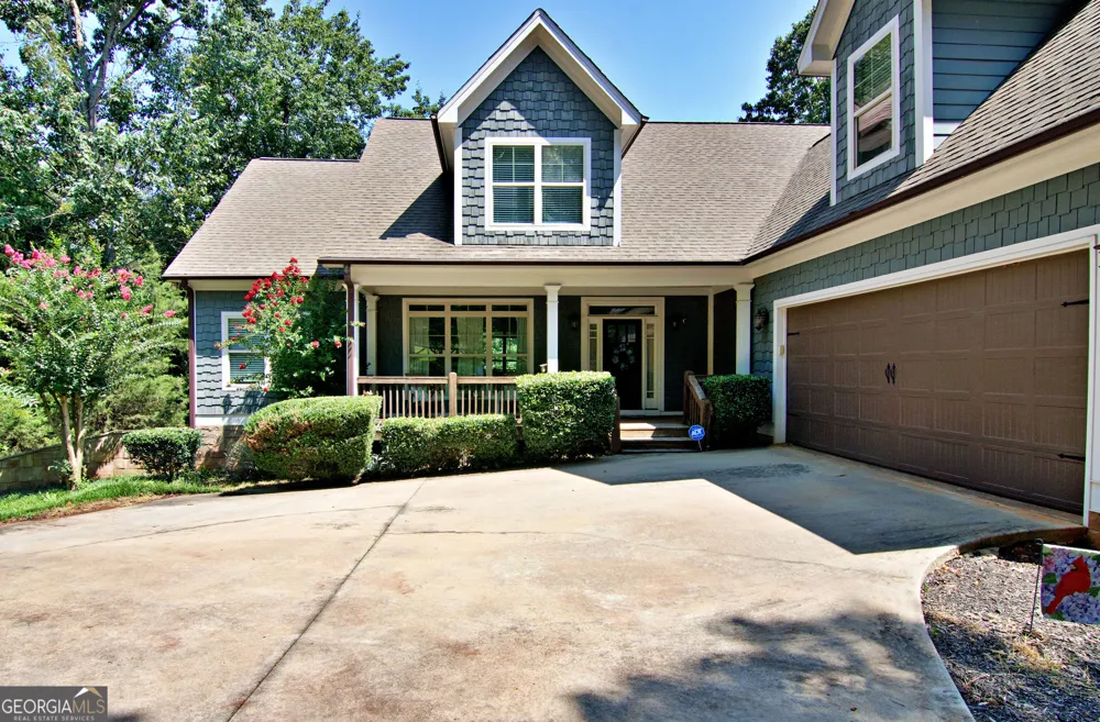 231 Stelling DR Townville, SC 29689