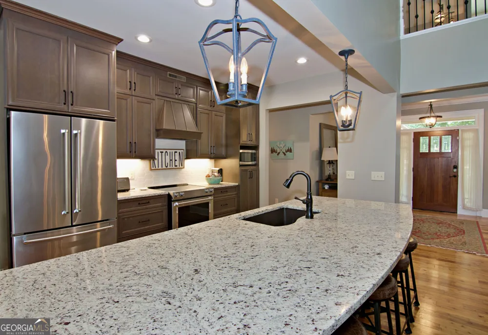 231 Stelling DR Townville, SC 29689