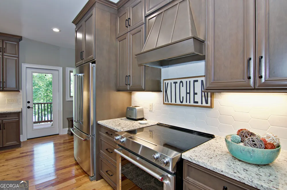 231 Stelling DR Townville, SC 29689