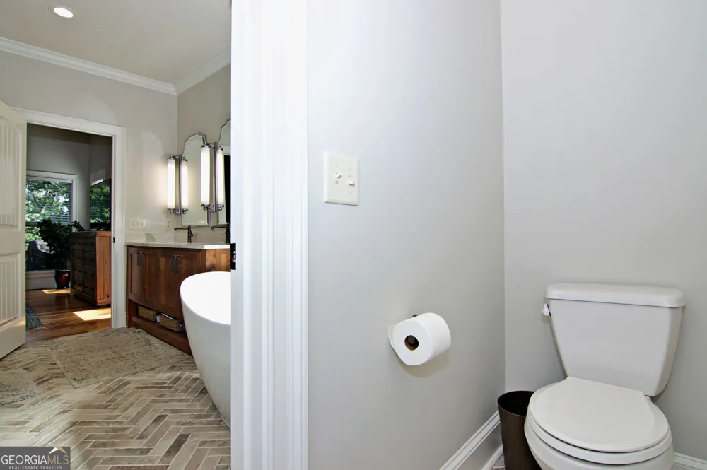 231 Stelling DR Townville, SC 29689