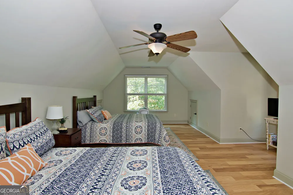 231 Stelling DR Townville, SC 29689