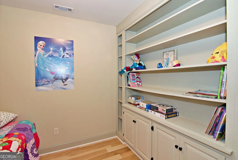 231 Stelling DR Townville, SC 29689