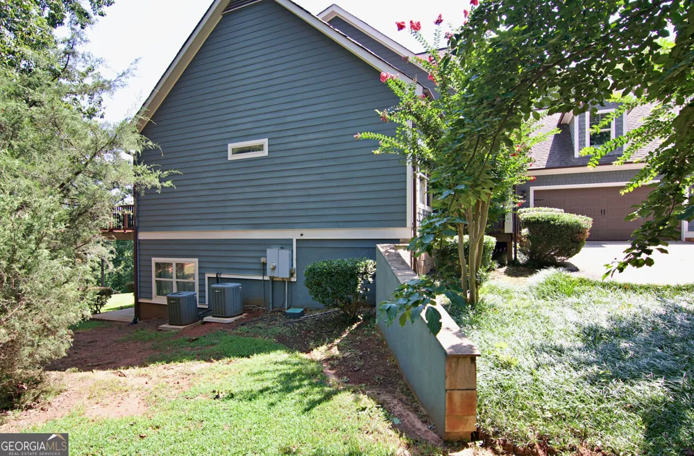 231 Stelling DR Townville, SC 29689