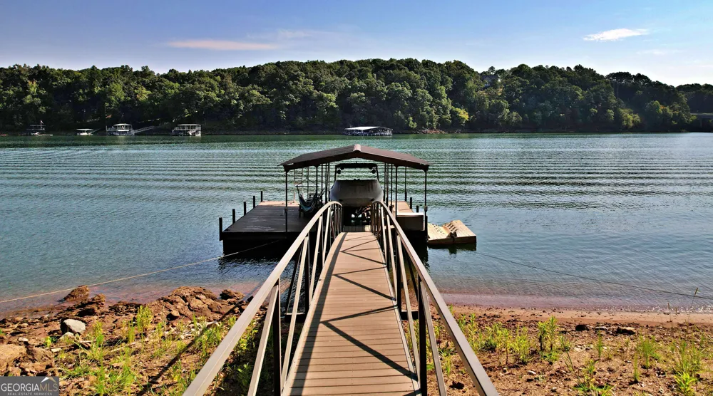 231 Stelling DR Townville, SC 29689