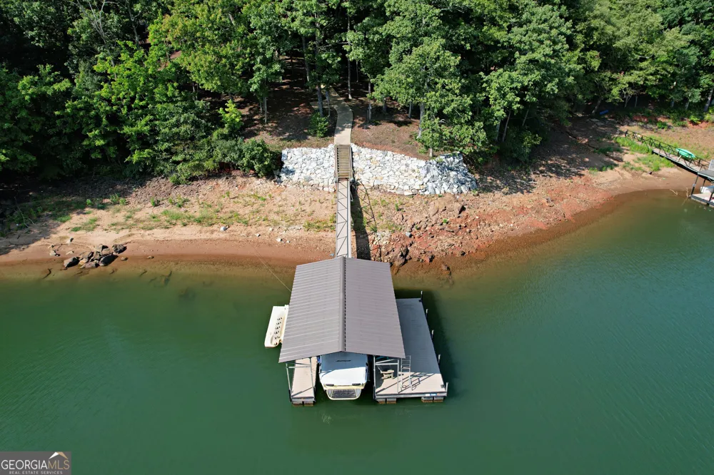 231 Stelling DR Townville, SC 29689