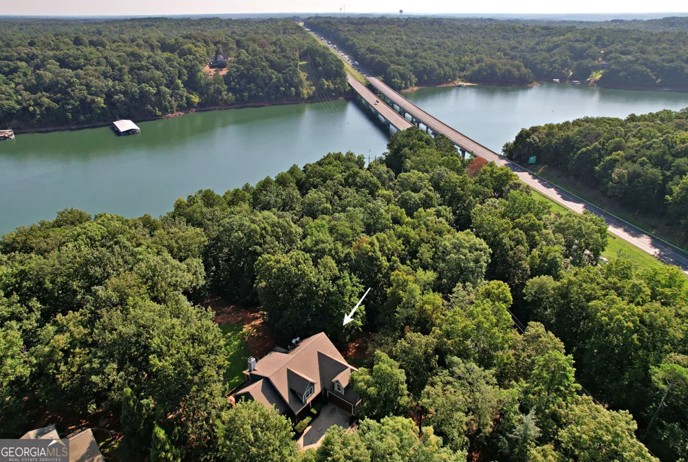 231 Stelling DR Townville, SC 29689