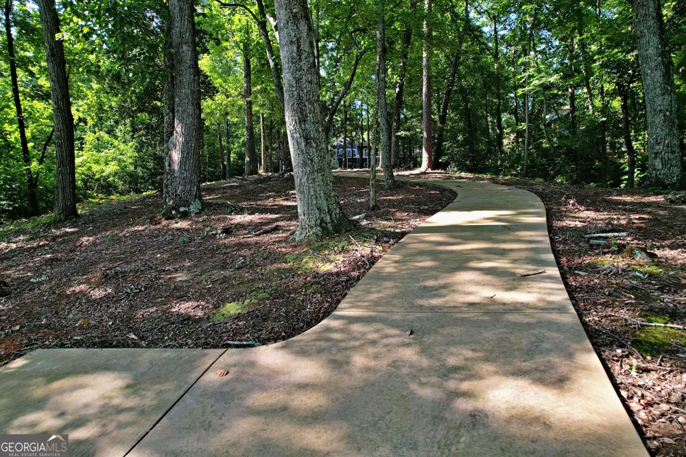 231 Stelling DR Townville, SC 29689