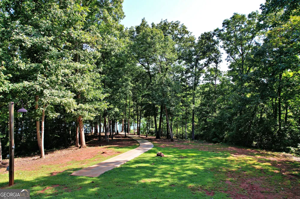 231 Stelling DR Townville, SC 29689