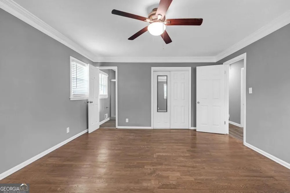 497 Dicks CT NW Lilburn, GA 30047