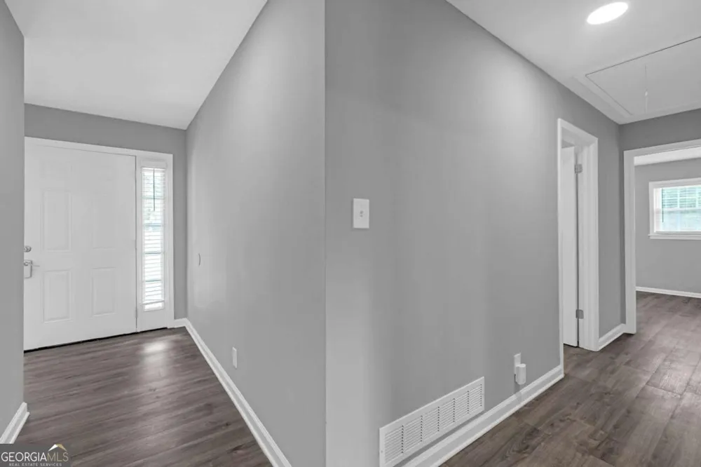497 Dicks CT NW Lilburn, GA 30047