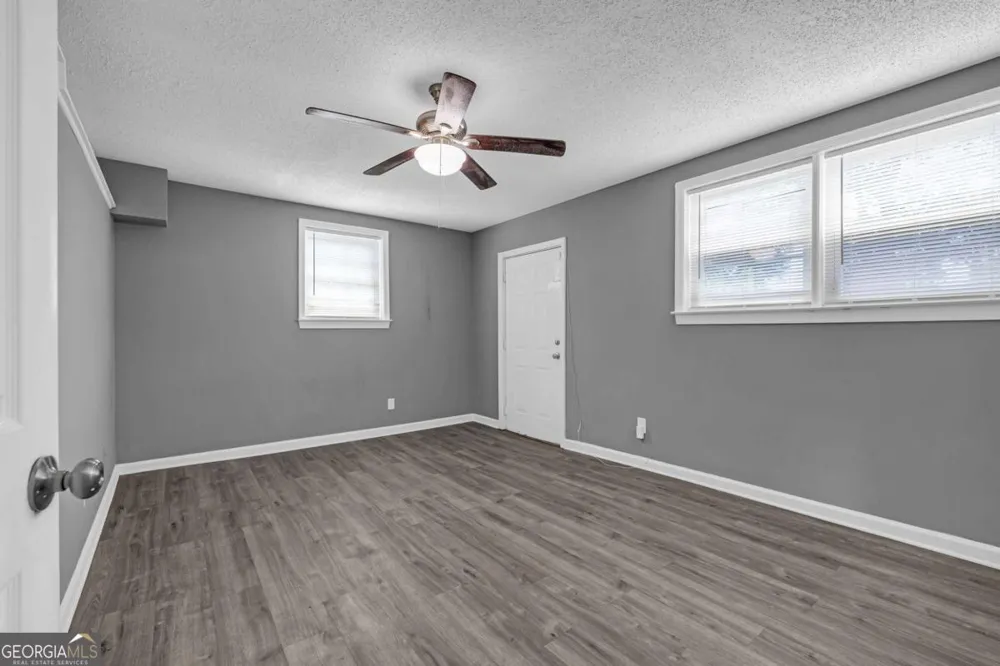 497 Dicks CT NW Lilburn, GA 30047