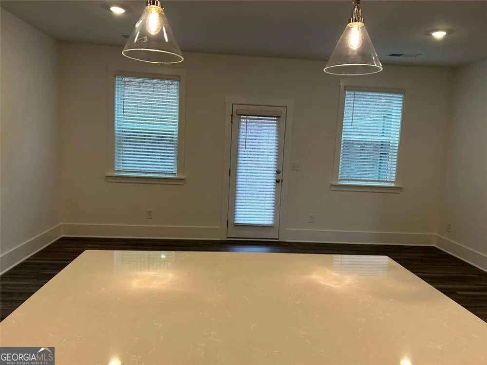 1708 Gunnin TRCE NW Atlanta, GA 30318