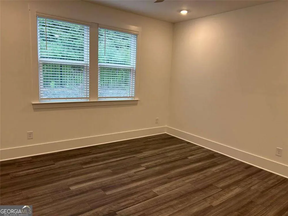 1708 Gunnin TRCE NW Atlanta, GA 30318