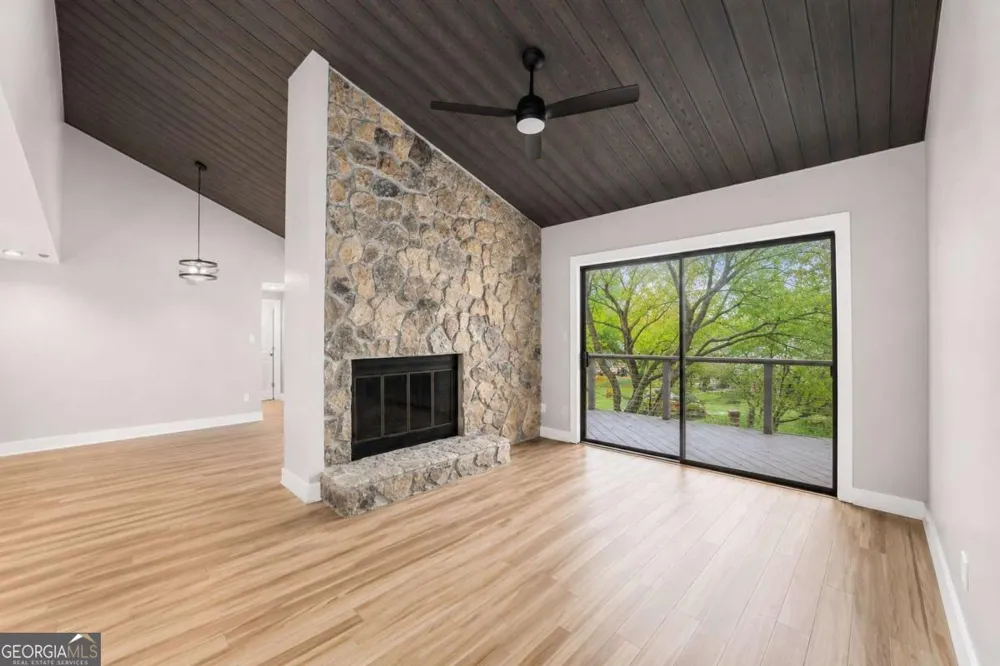 265 Clearview CT Villa Rica, GA 30180
