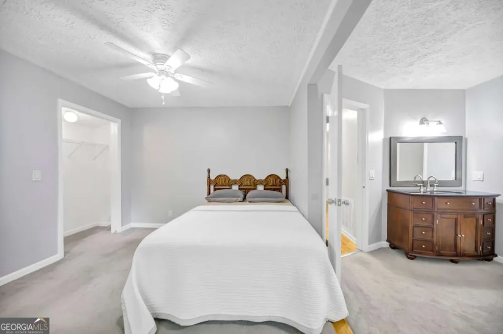 126 Silver Fox DR Dawsonville, GA 30534
