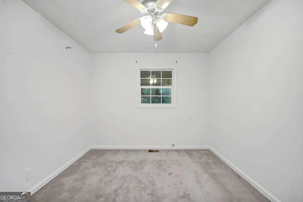 126 Silver Fox DR Dawsonville, GA 30534