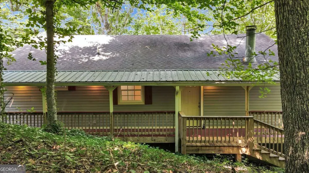 126 Silver Fox DR Dawsonville, GA 30534