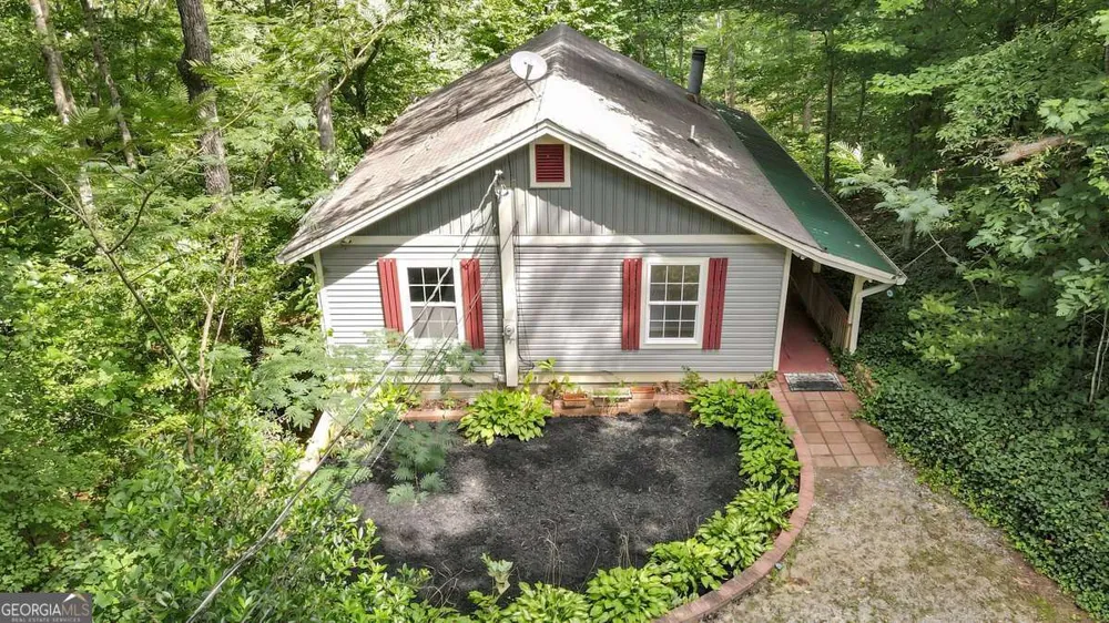 126 Silver Fox DR Dawsonville, GA 30534