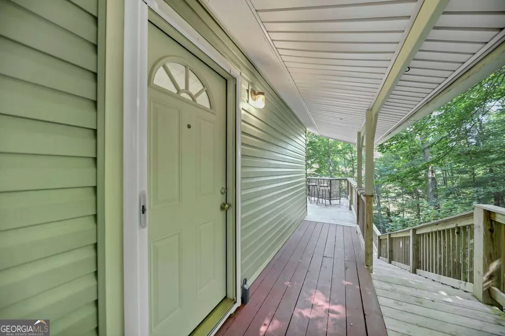 126 Silver Fox DR Dawsonville, GA 30534