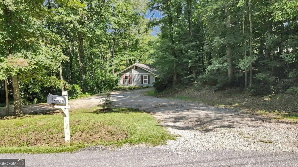 126 Silver Fox DR Dawsonville, GA 30534