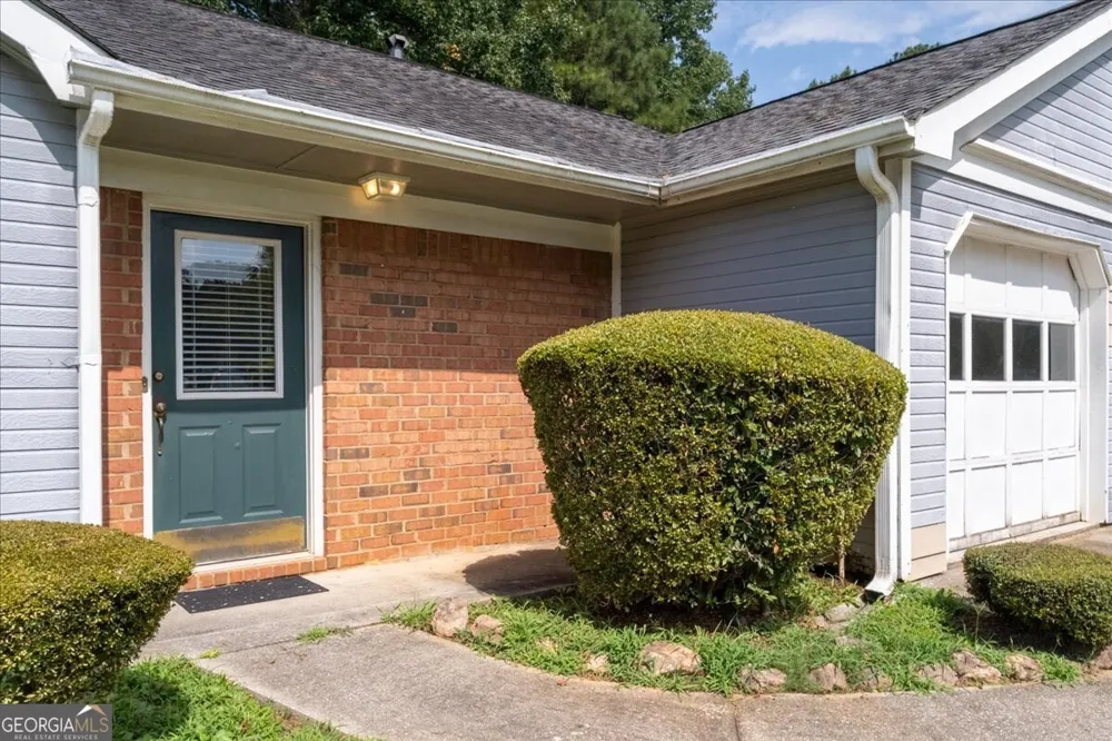 511 Barclay CT Stone Mountain, GA 30083