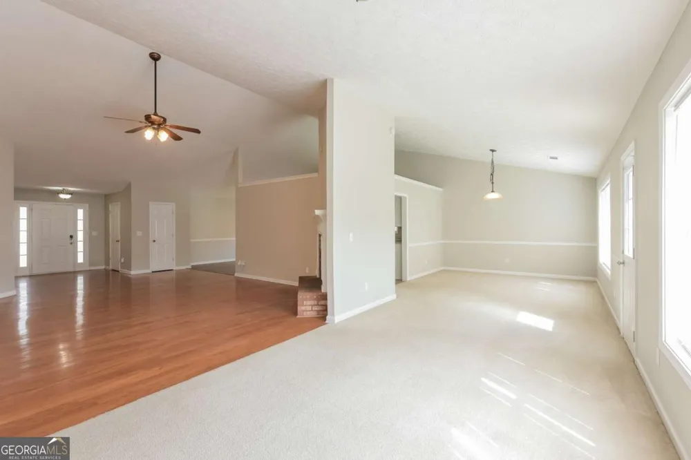 2725 Lenora Springs DR Snellville, GA 30039