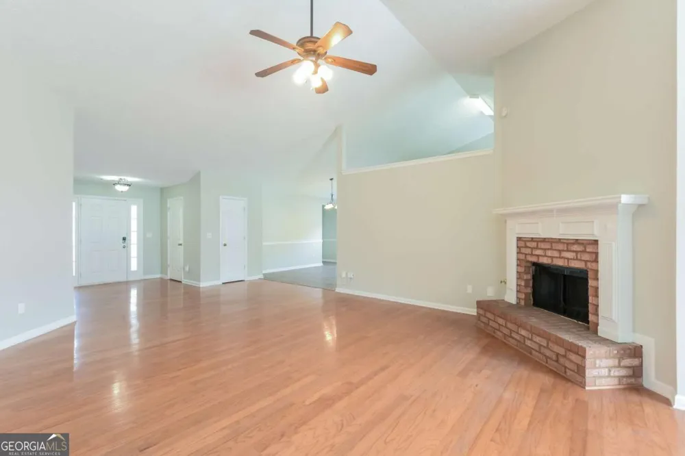 2725 Lenora Springs DR Snellville, GA 30039