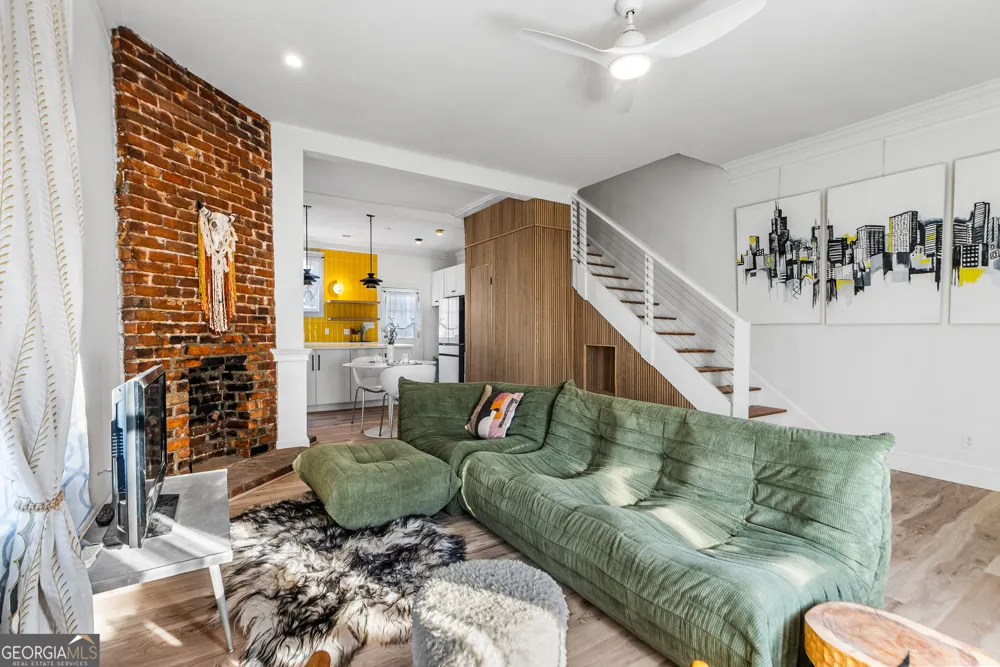 1402 Jefferson ST Savannah, GA 31401