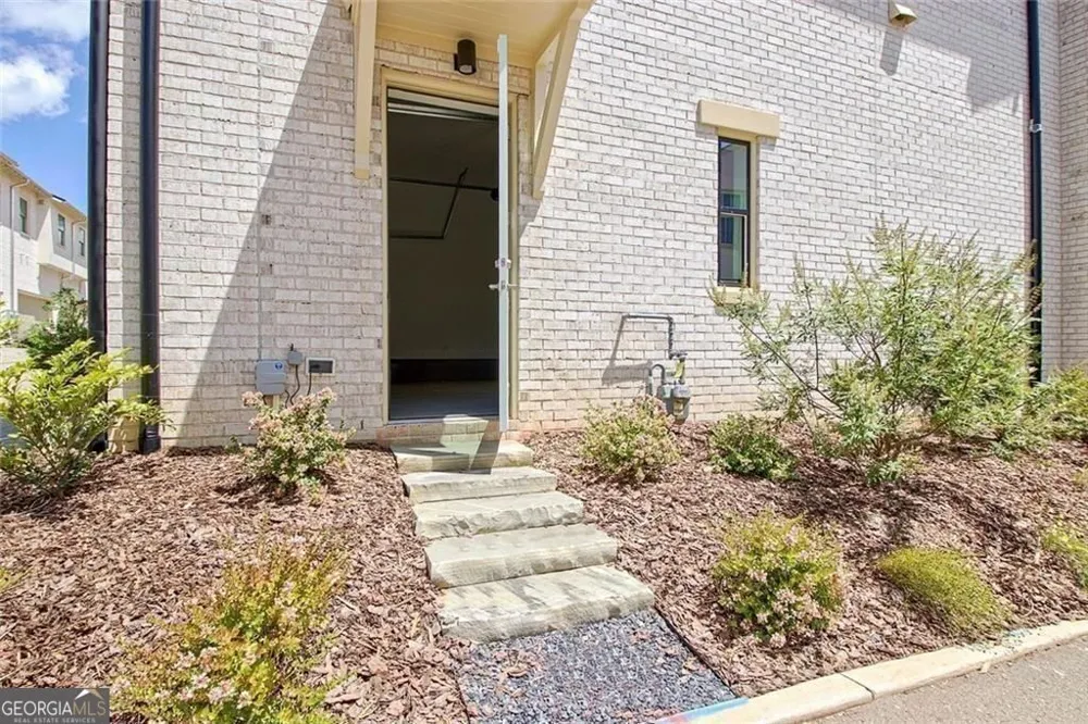 240 Rolison WAY Fayetteville, GA 30214