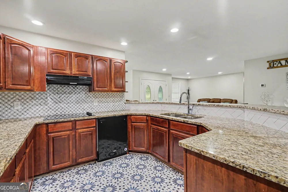 900 Stone Lea TRCE Oxford, GA 30054