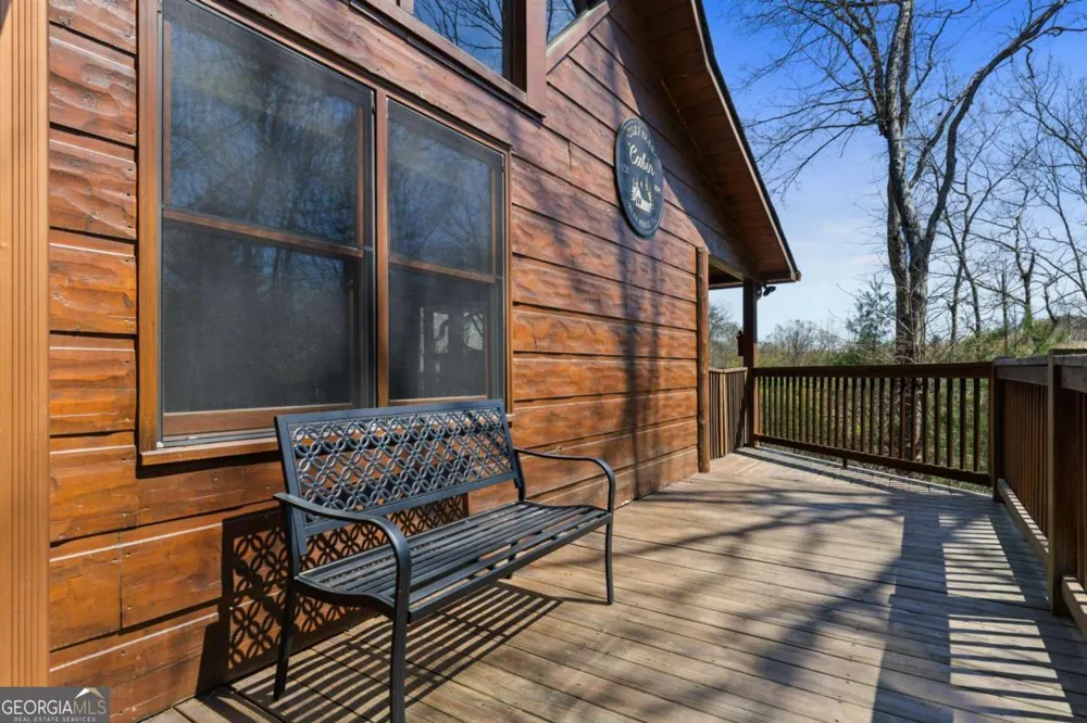 113 Dallas LN Blue Ridge, GA 30513