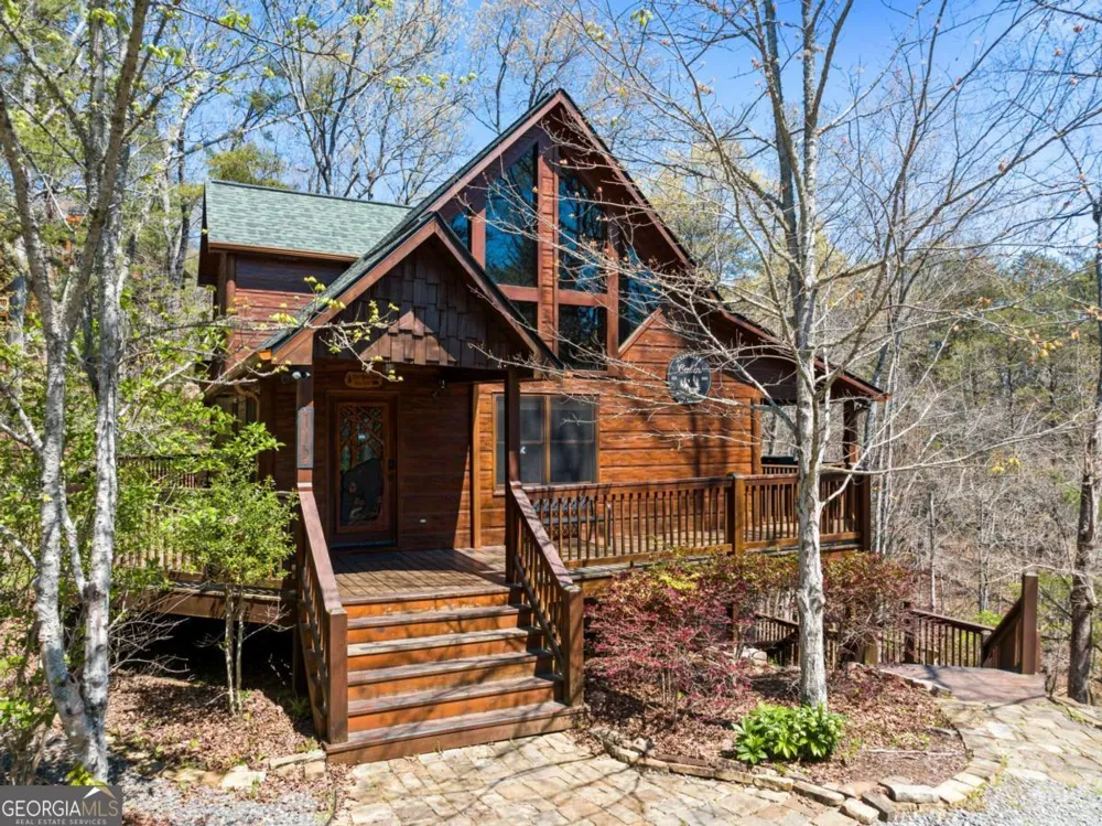 113 Dallas LN Blue Ridge, GA 30513