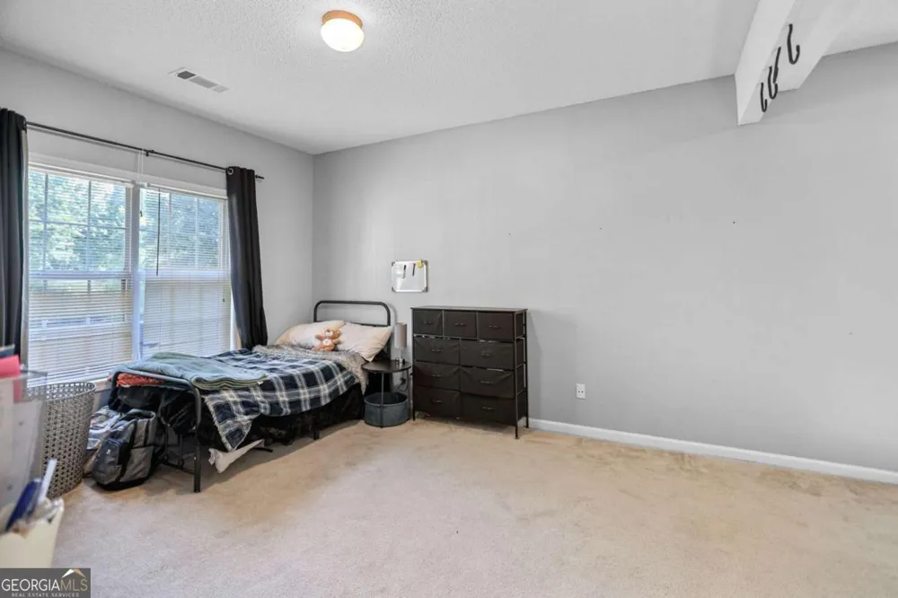35 Hidden Brook TRL Newnan, GA 30265