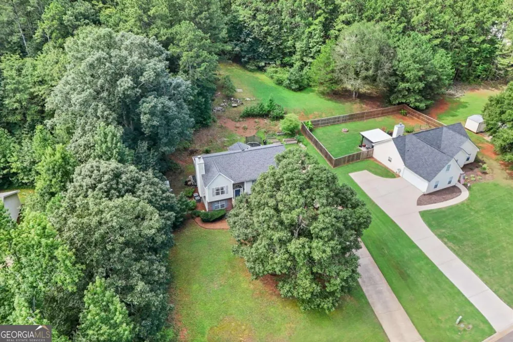 35 Hidden Brook TRL Newnan, GA 30265