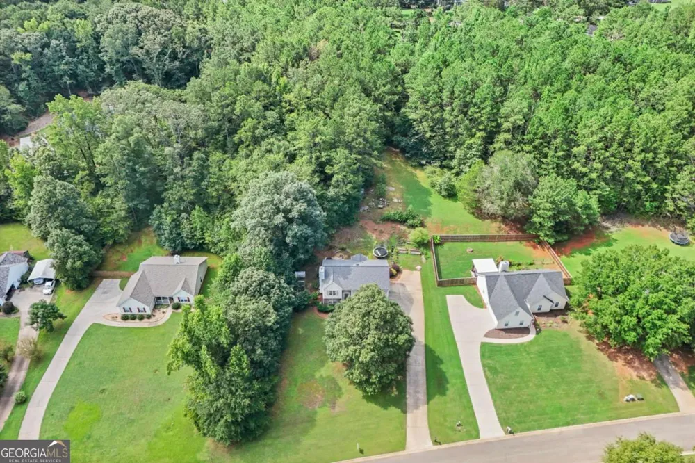 35 Hidden Brook TRL Newnan, GA 30265