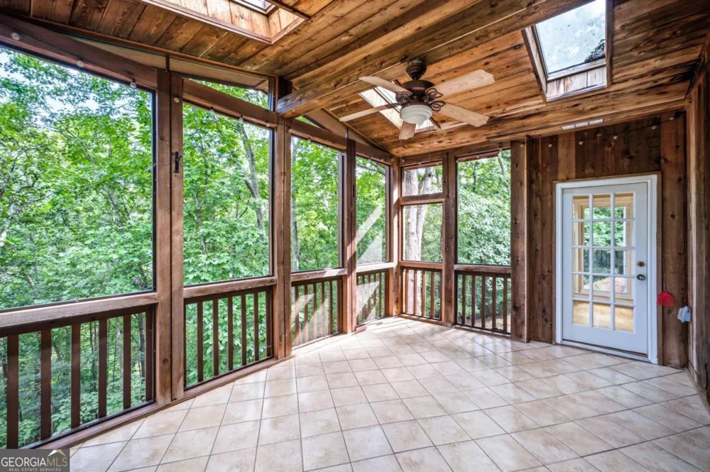 5525 Hampstead WAY Johns Creek, GA 30097