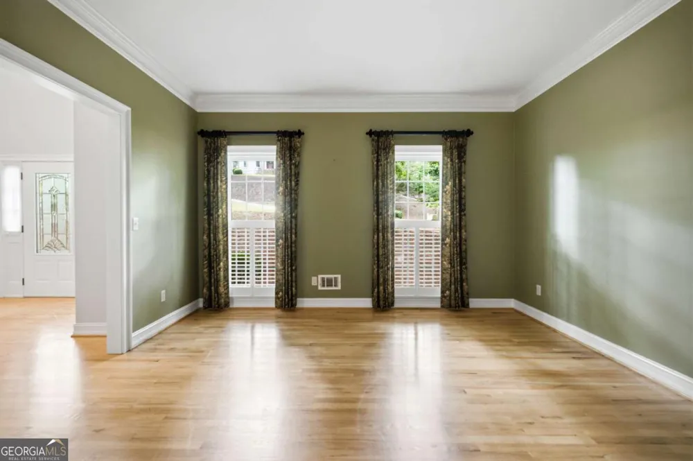 5525 Hampstead WAY Johns Creek, GA 30097