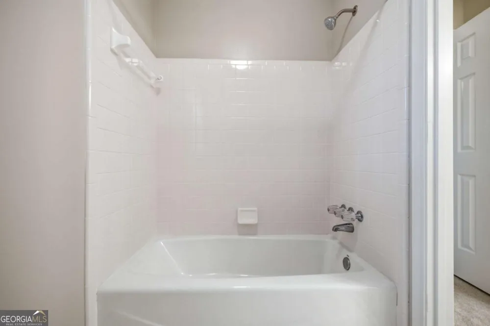 5525 Hampstead WAY Johns Creek, GA 30097