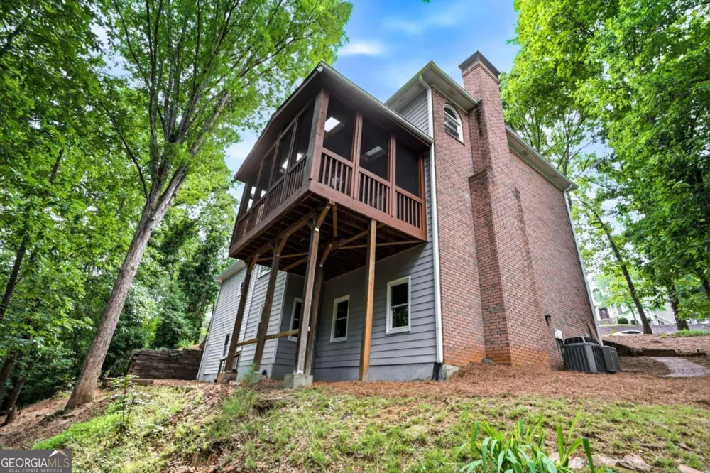 5525 Hampstead WAY Johns Creek, GA 30097